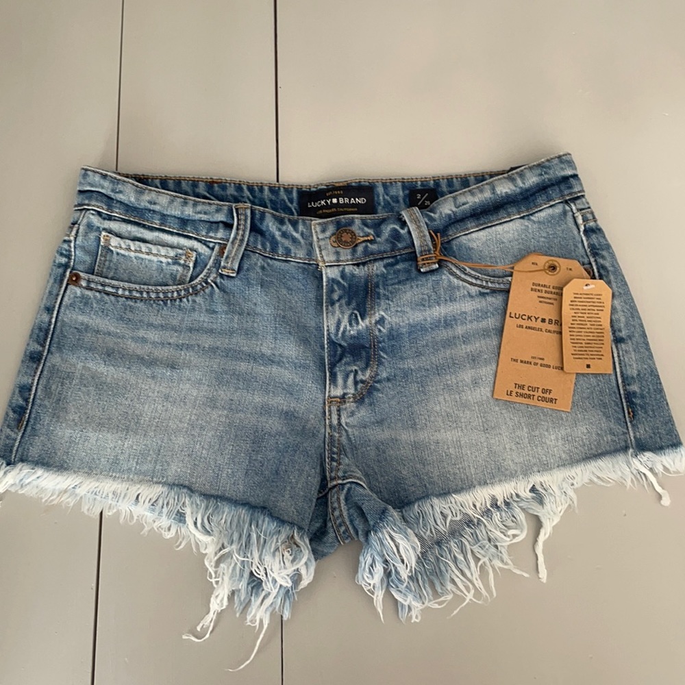 Cutoff Jean shorts